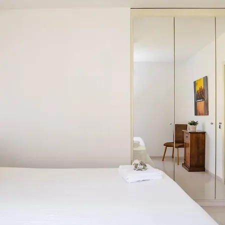 Casa Seeblick Lägenhet Melide